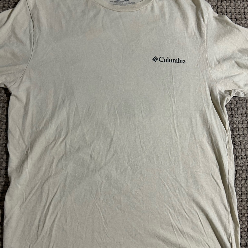 Columbia Men's Off-White Short Sleeve Tee